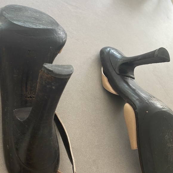 Preloved Gucci Sandal Heels - Picture 7 of 7